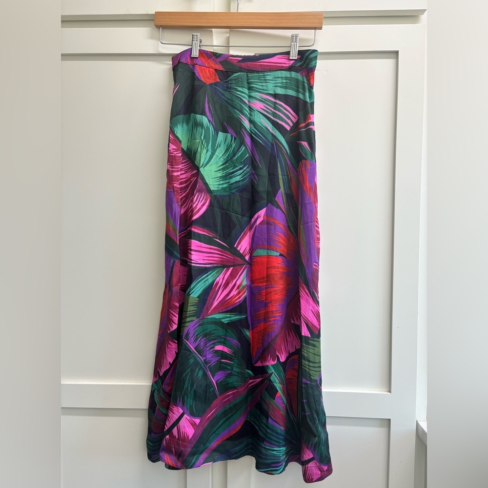 Farm Rio Midnight Leaves Midi Skirt NWT Size Small Tropical Print vacation - Picture 2 of 6
